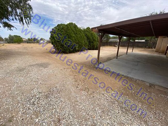 Building Photo - 14990 Ash St