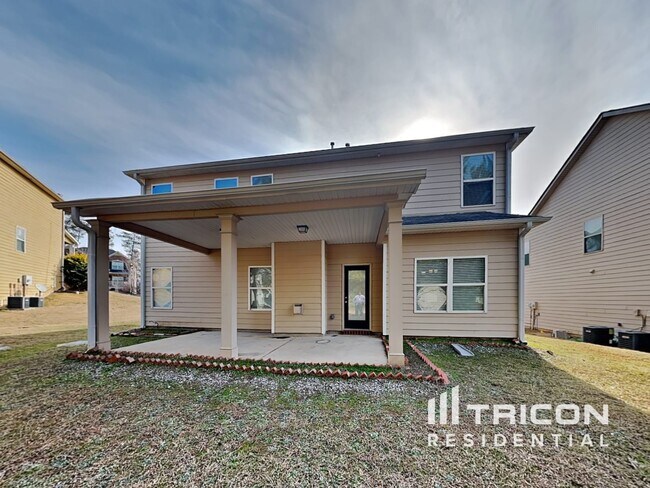 Building Photo - 6645 Oak Hill Pass