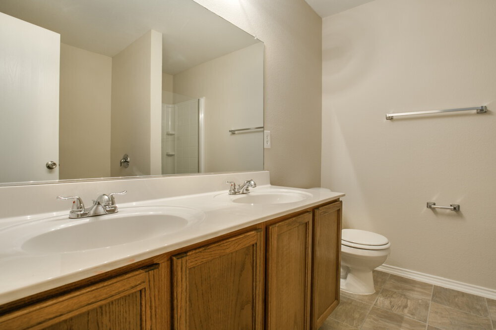 Building Photo - 1017 Maidenhair Ln