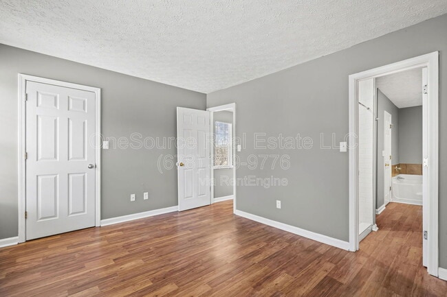 Building Photo - 1892 Lakestone Way