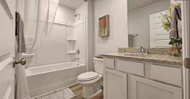Building Photo - 10511 HOPEWELL Lp