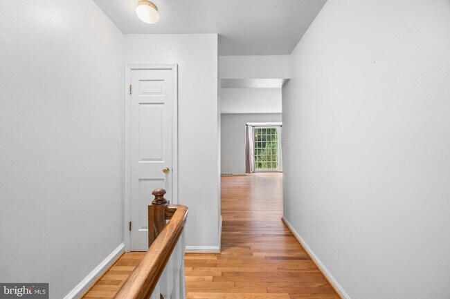 Building Photo - 1260 Masters Dr
