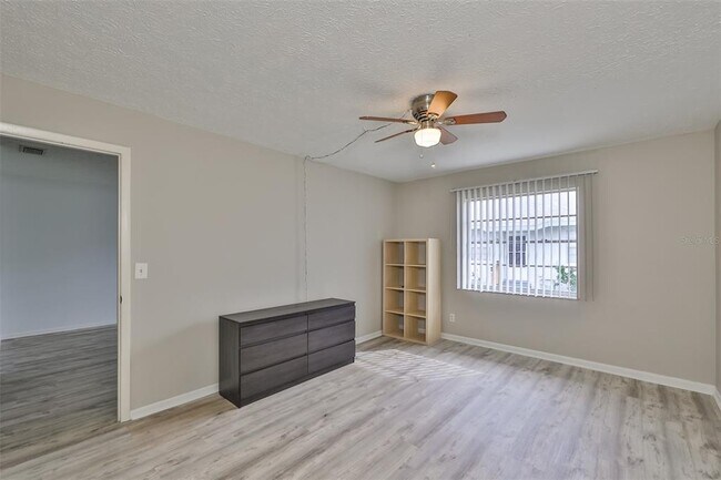 Building Photo - 1045 Apollo Beach Blvd