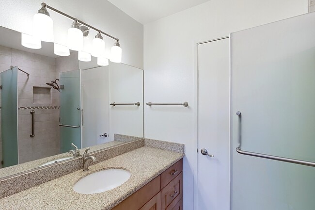 Building Photo - San Carlos West 2story with Canyon Views 5...