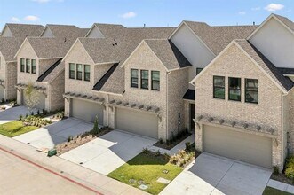 Building Photo - 3529 Pierce Ln