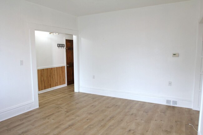 Building Photo - 22 Soffel St