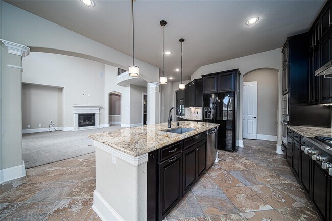 Building Photo - 5203 Heather Meadow Ln