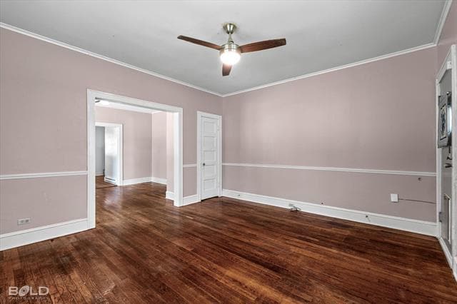 Building Photo - 202 E Elmwood St