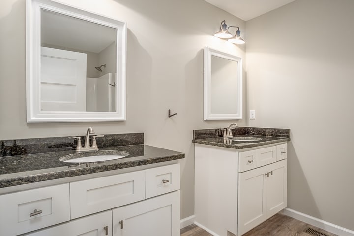 Building Photo - 1127 N Washington Ave