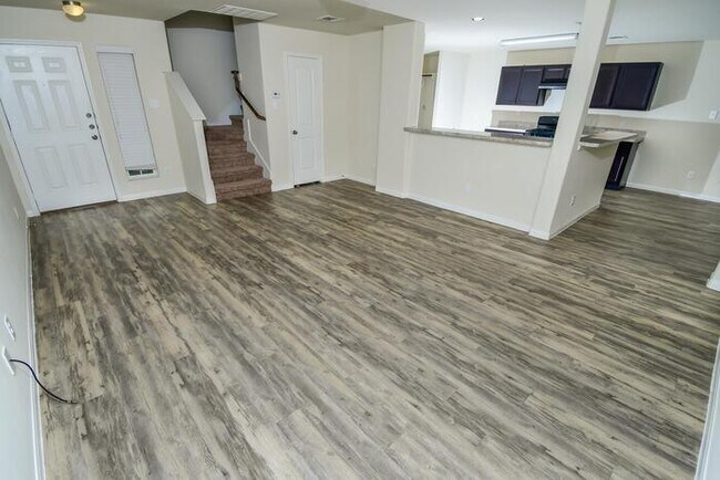 Building Photo - 2226 Fishing Stone