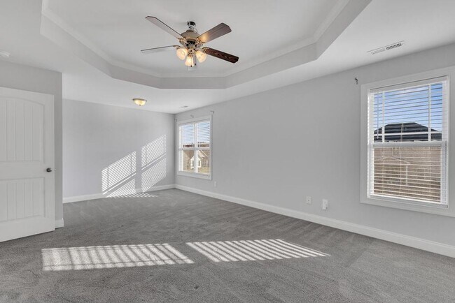 Building Photo - Beautiful home in a great neighborhood!