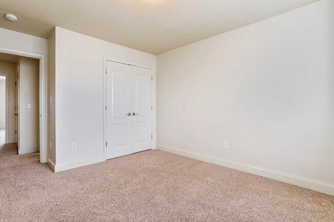 Building Photo - 229 Whitley