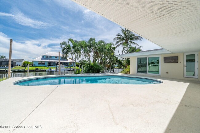 Building Photo - 458 Sandpiper Dr