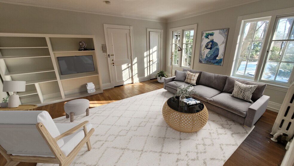 Building Photo - 516 Fountain St NE