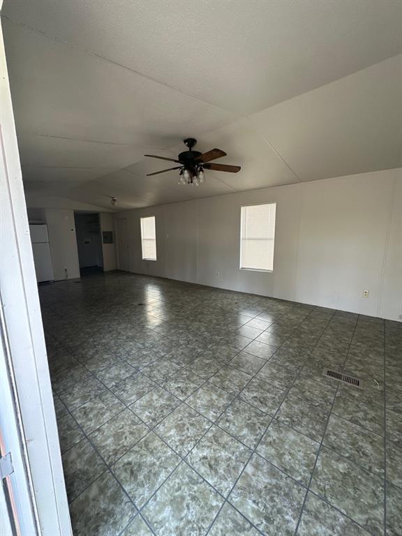 Building Photo - 136 Bullfrog Holler Rd