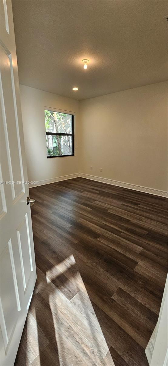 Building Photo - 8175 Lost Creek Ln