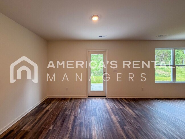 Building Photo - DEPOSIT PENDING! New Construction Home for Rent!