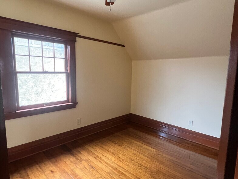 Building Photo - 2232 Juliet St