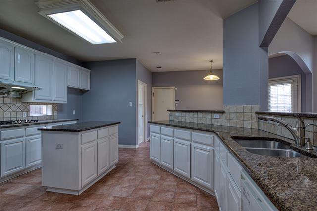 Building Photo - 3913 Dunwich Dr