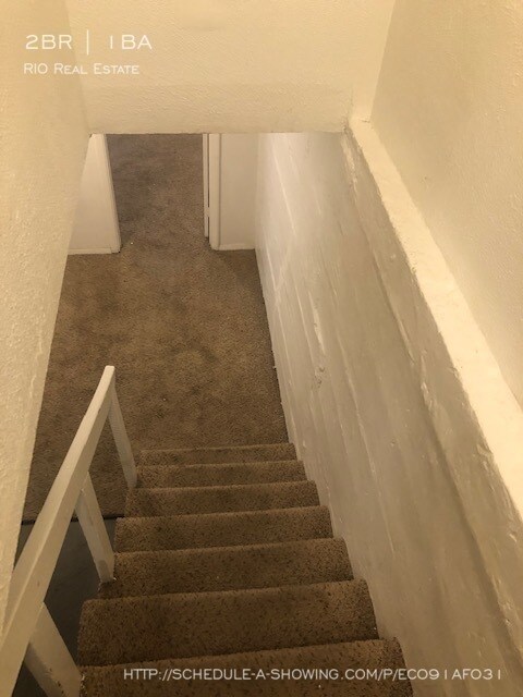 Building Photo - Beautfiul Vintage 2Br with Exposed brick!