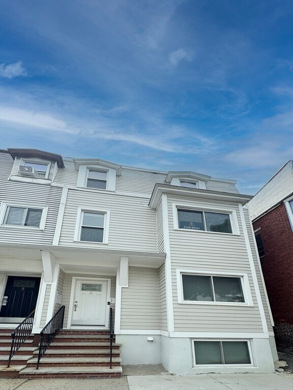 Building Photo - 3 Prescott St