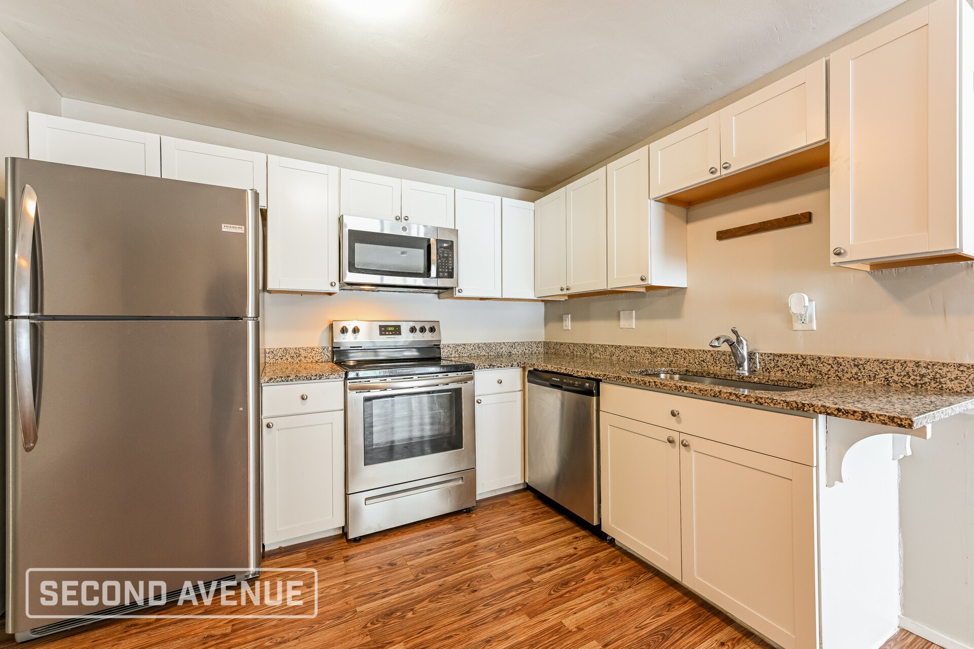 Building Photo - 36 Apennine Rd