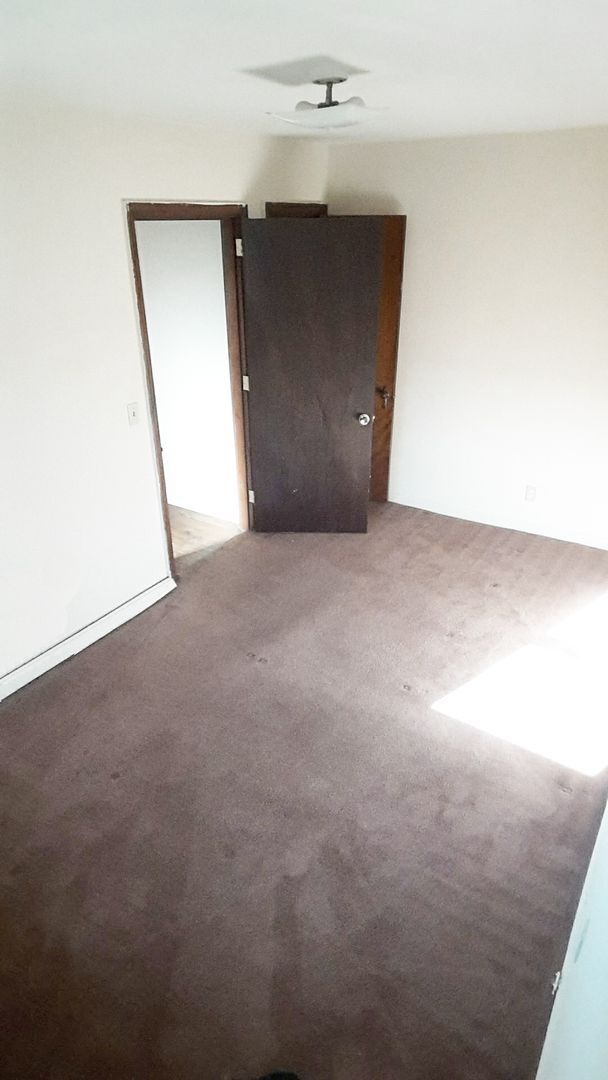 Building Photo - 956 Ludlow Ave