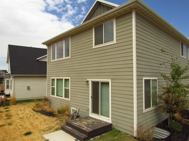 Building Photo - 184 E Vista Way