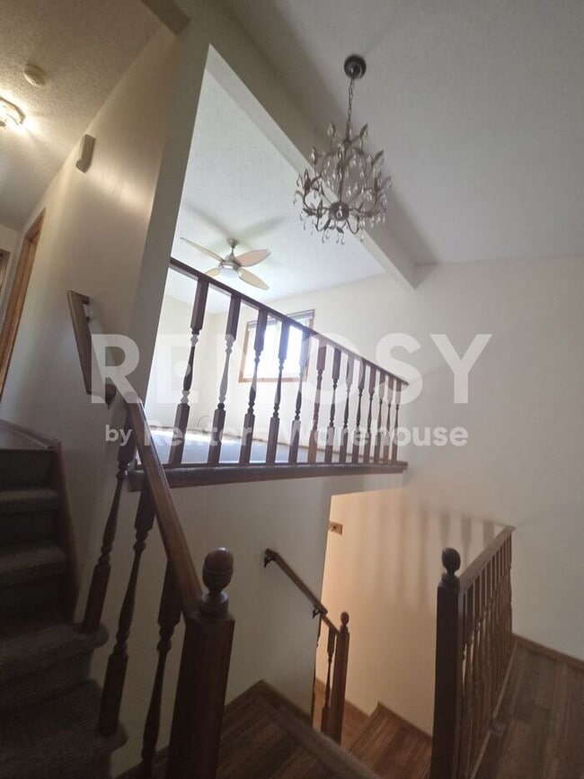 Building Photo - 15536 Garfield Cir