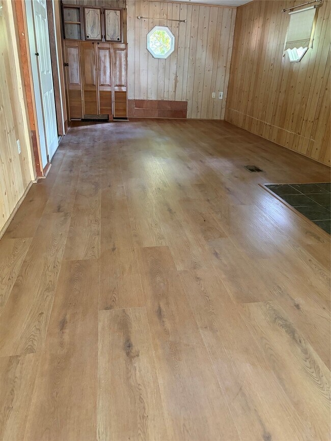 Building Photo - 13724 Brigadier Dr