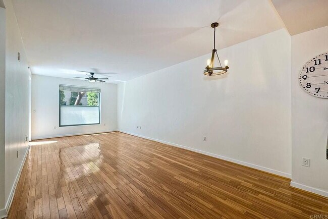 Building Photo - "Urban Oasis: Spacious 1-Bedroom with Granite  Finishes in Downtown San Diego"