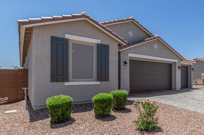 Building Photo - 17973 W Ashley Dr