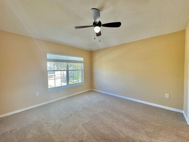 Building Photo - 6464 S Goldenrod Rd