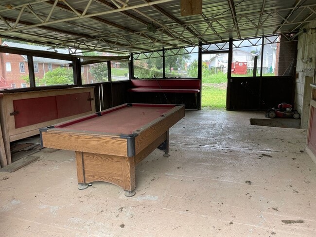 Building Photo - 2 BED, 1 BATH HOME LOCATED IN STAR