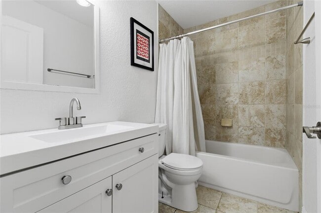 Building Photo - 469 38th Ave N