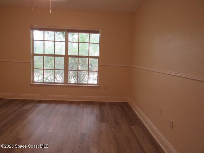 Building Photo - 246 Tin Roof Ave
