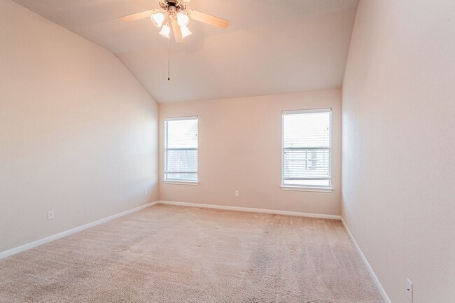 Building Photo - 4505 Hees Ct