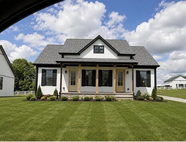 Building Photo - 257 Curdsville Rd