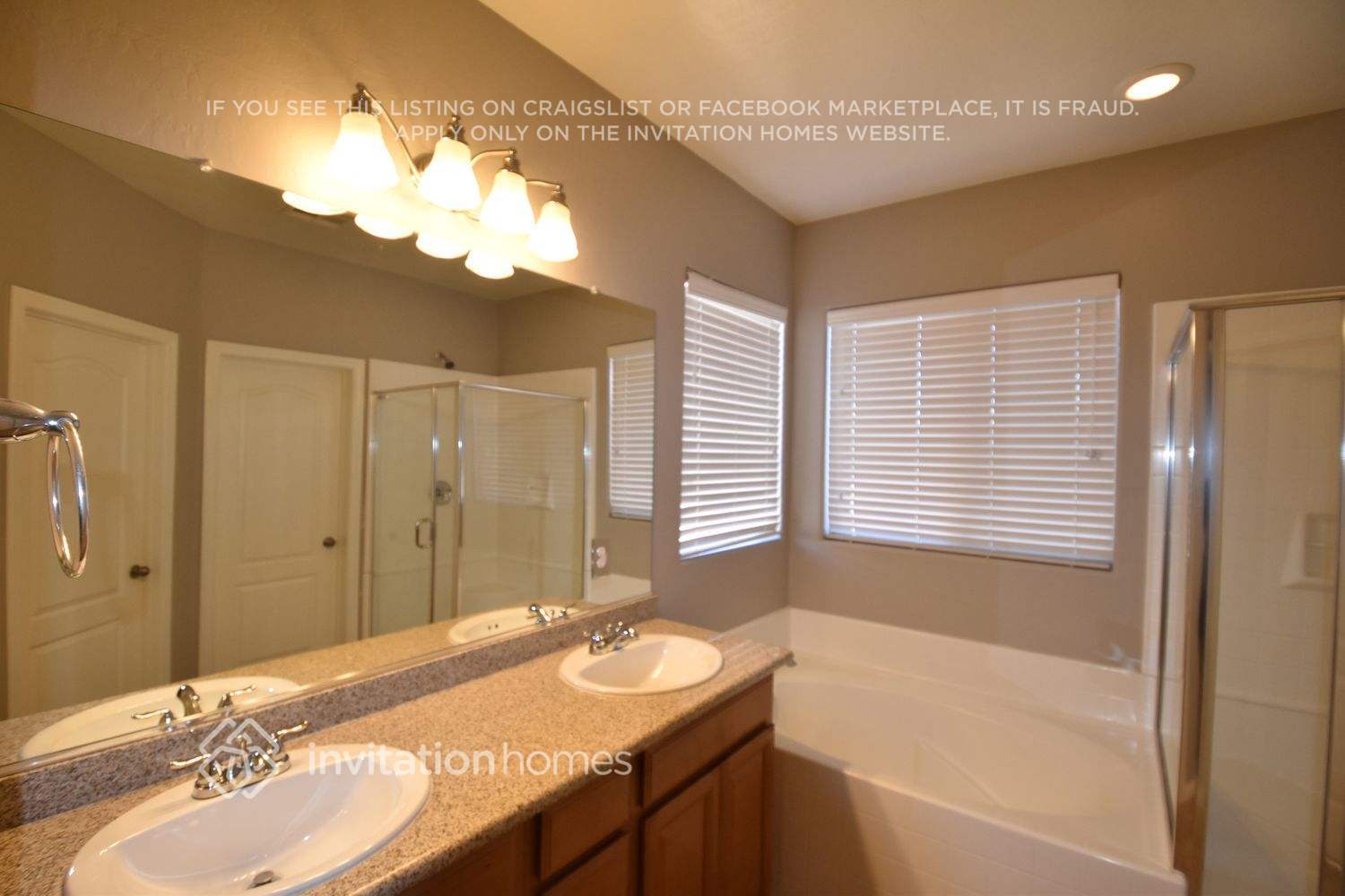 Building Photo - 683 Calamus Palm Pl