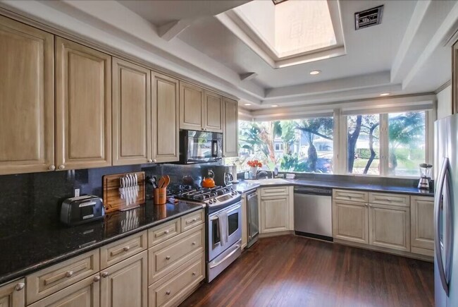 Building Photo - Luxury Bird Rock Retreat | 3BR Oasis w/ Po...