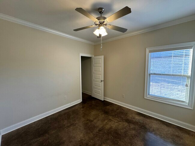 Building Photo - 282 Winterfield Ct