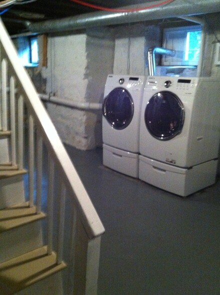 Building Photo - 87-2 Florence St