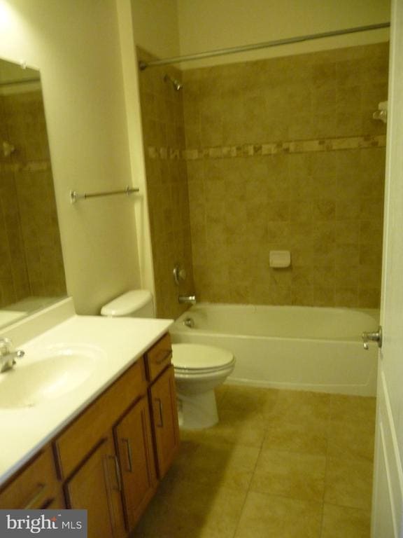 Building Photo - 2211 Fleeter Pl