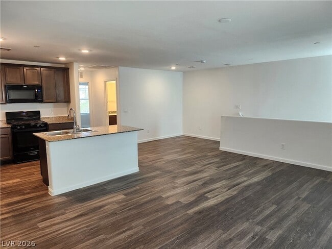 Building Photo - 4547 Pencester St