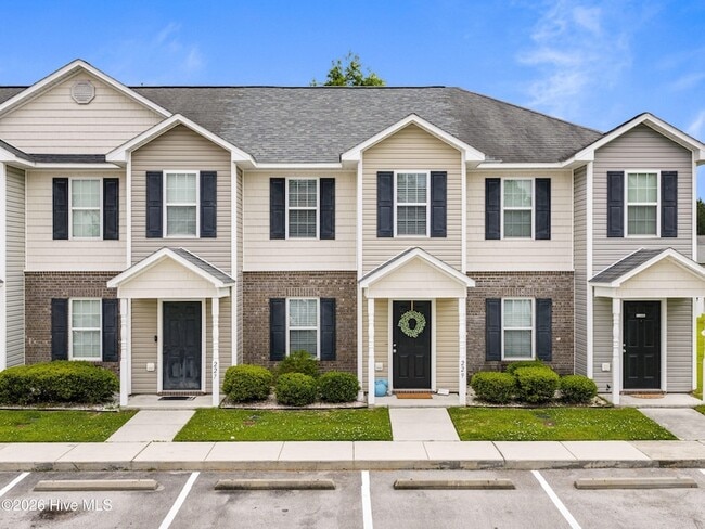 Building Photo - 229 Glen Cannon Drive