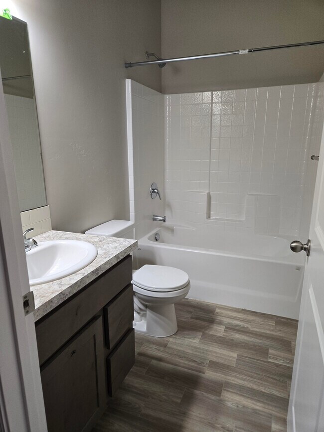 2nd Bathroom - 2981 Lisa Ct