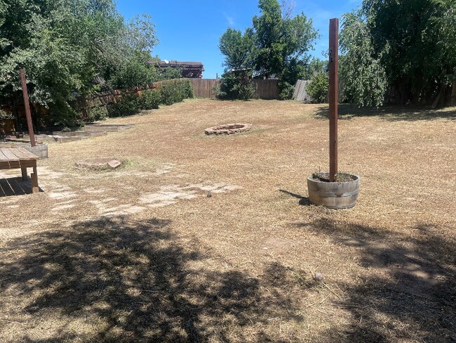 Building Photo - 5063 Marabou Way