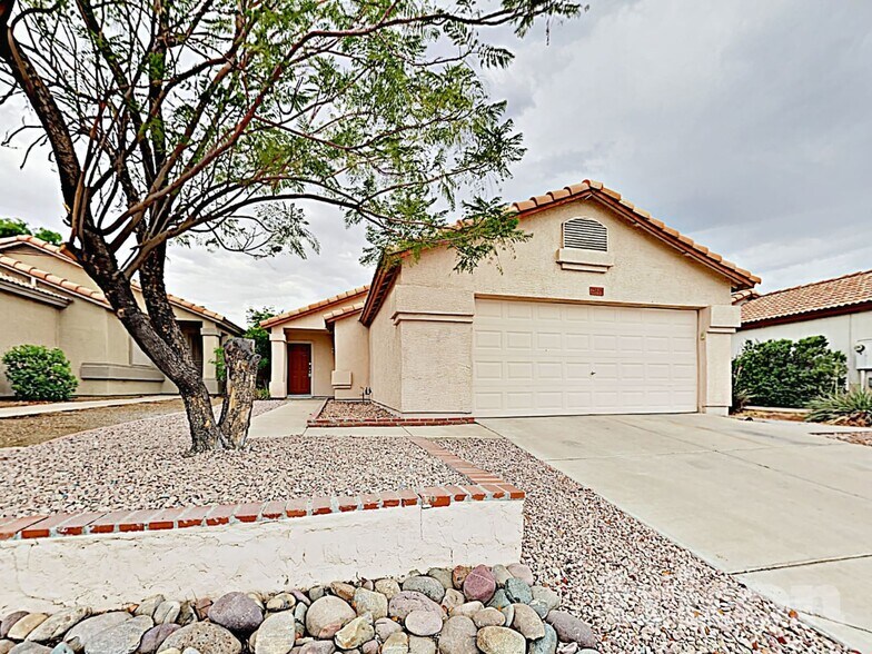 Building Photo - 21619 N 29th Dr