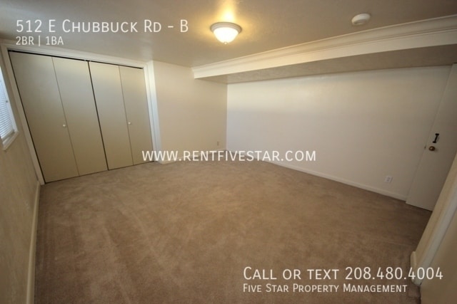 Building Photo - 512 E Chubbuck Rd