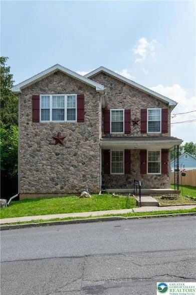 Building Photo - 337 E Kleinhans St